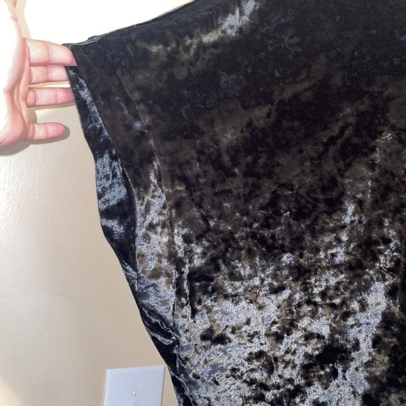 Victoria secret women’s cardigan Medium large black crush Velvet kimono top robe - Picture 3 of 5